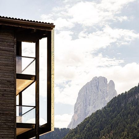 Alpin Garden Luxury Maison & Spa - Adults Only 오르띠세이 외부 사진