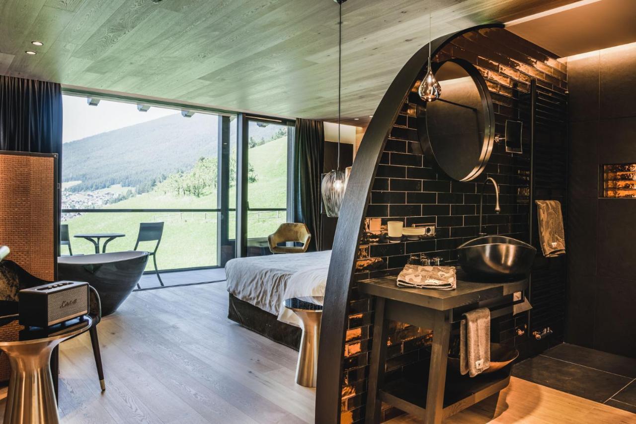 Alpin Garden Luxury Maison & Spa - Adults Only 오르띠세이 외부 사진