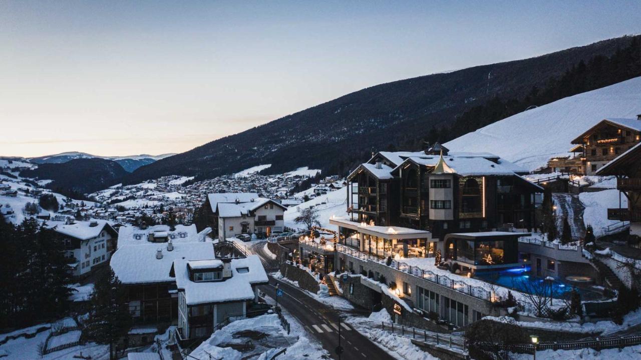 Alpin Garden Luxury Maison & Spa - Adults Only 오르띠세이 외부 사진