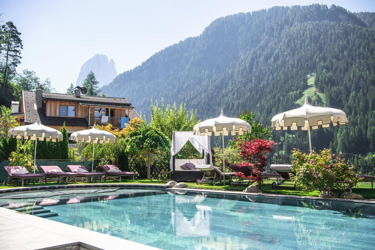 Alpin Garden Luxury Maison & Spa - Adults Only 오르띠세이 외부 사진