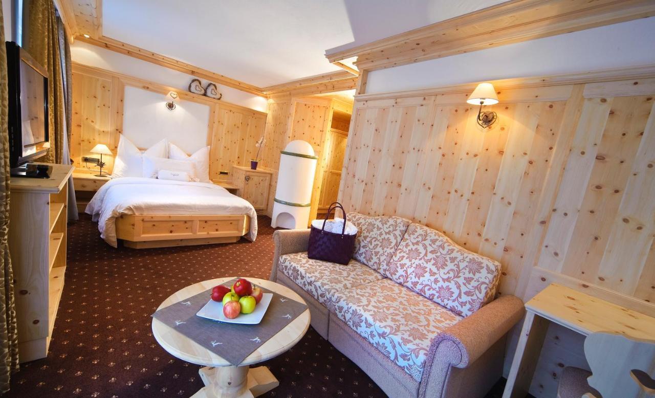 Alpin Garden Luxury Maison & Spa - Adults Only 오르띠세이 객실 사진